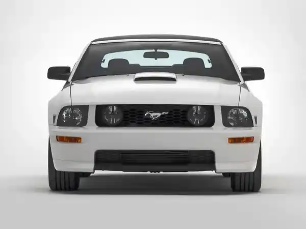 hire Ford-Mustang-California