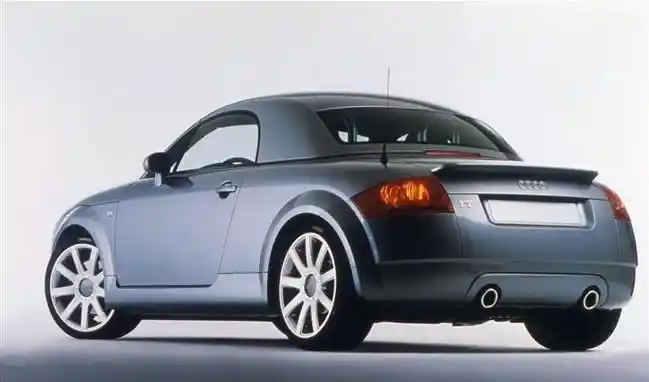 hire Audi-TT-Cabriolet