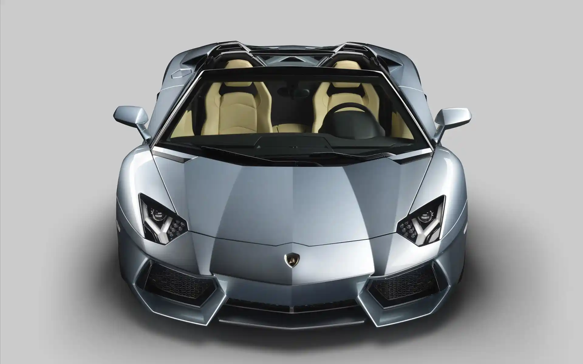 hire Lamborghini-LP-700-4-Roadster