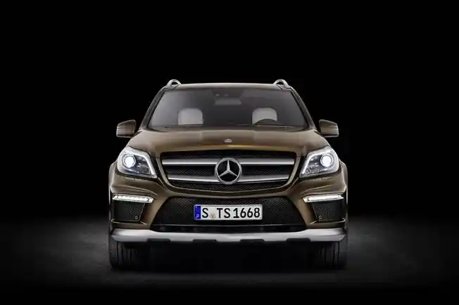 hire Mercedes-GL-320