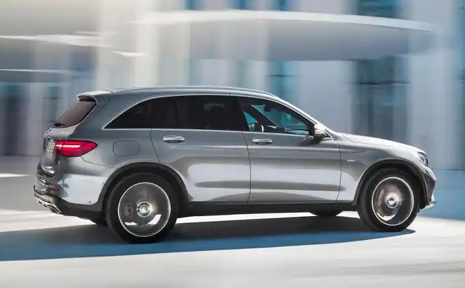 hire Mercedes-GLC