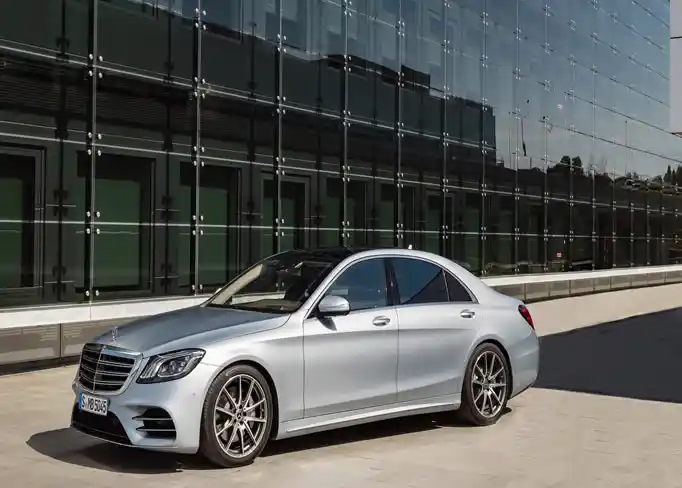 Louer une Mercedes-S-600L