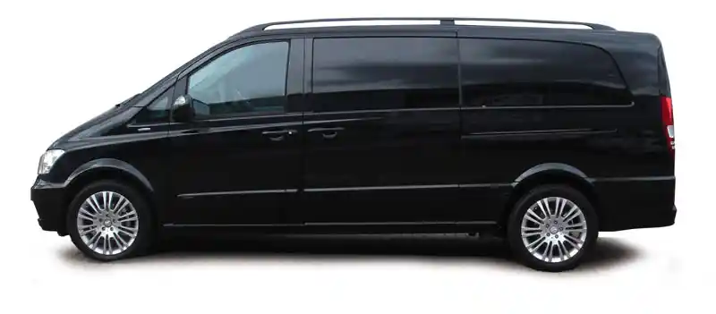 hire Mercedes-Viano