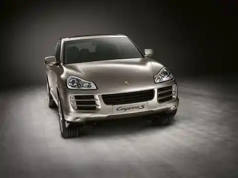 hire Porsche-Cayenne-S